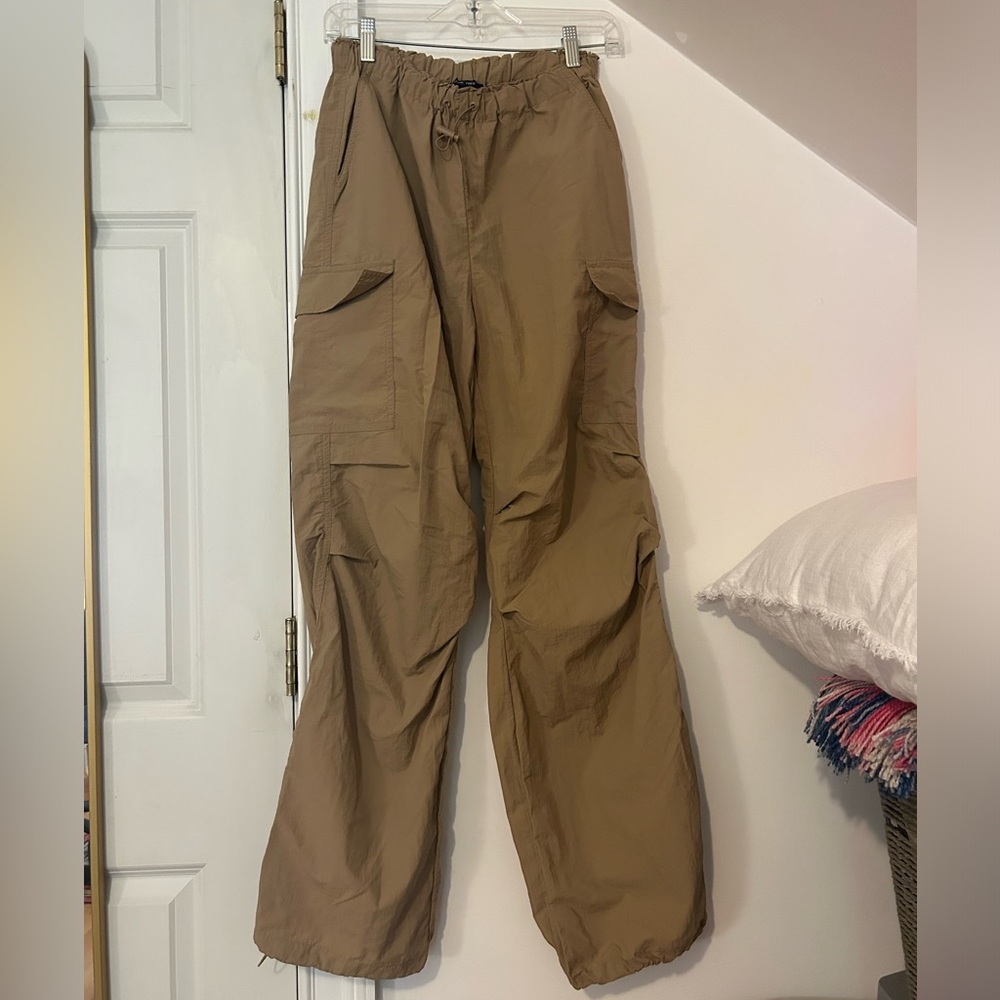 Mid-Rise Cargo/ Parachute Pants